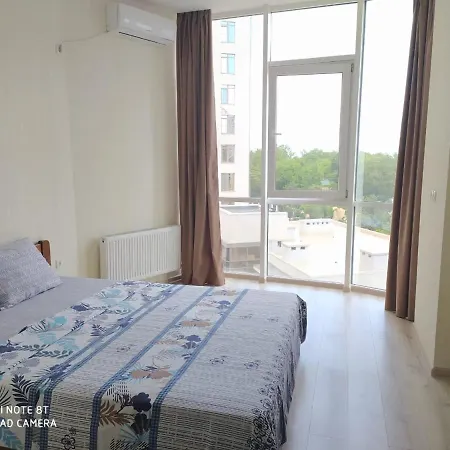 Gagarin Plaza Appartments Апартаменты